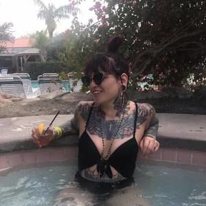 Meet your Posher, Jamie